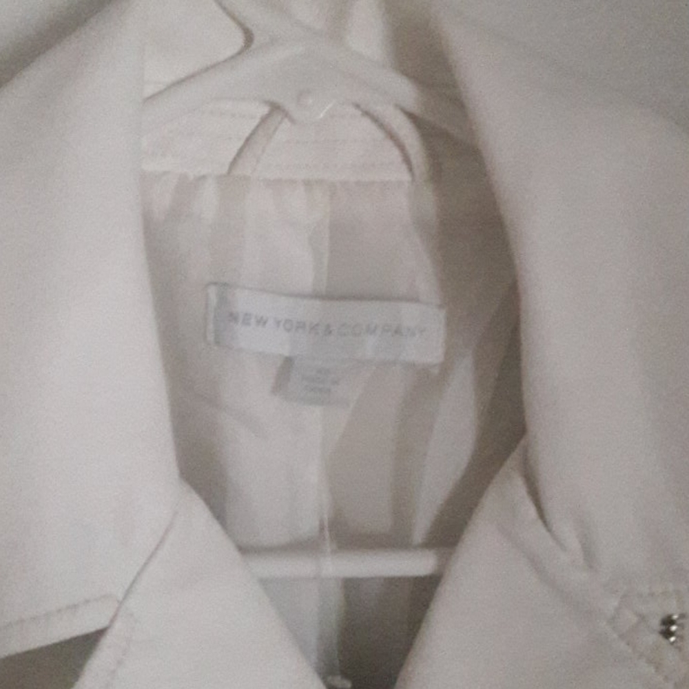 Jacket - Picture 2 of 3